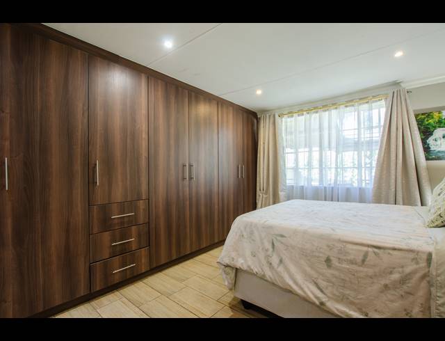 3 BEDROOM DUET FOR SALE IN MONUMENT PARK